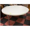 Image 1 : NEW 5' FOLDING CIRCULAR TABLE