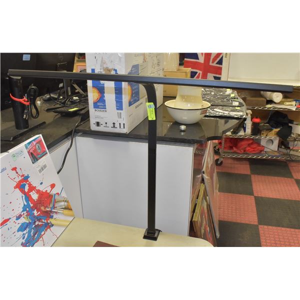 LED DESK LAMP WITH CLAMP