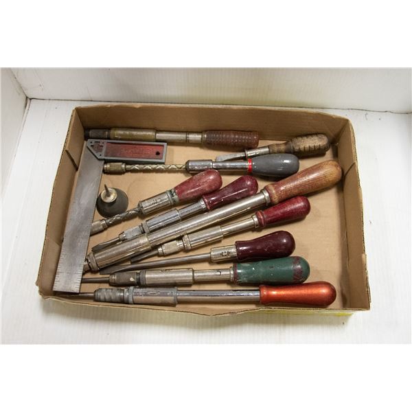 FLAT OF MIXED ESTATE TOOLS