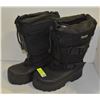 Image 1 : THINSULATE ICE FIELD SIZE 10 WINTER BOOTS-ESTATE