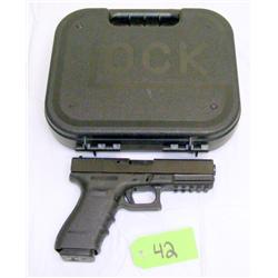 Glock 21 SF in 45ACP Semi Auto Pistol