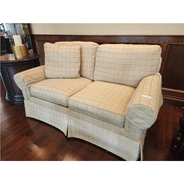 Lexington Upholstery Love Seat 61L x 35D x 36H
