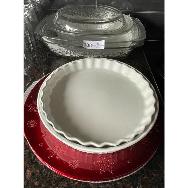 Baking Pans & Plates