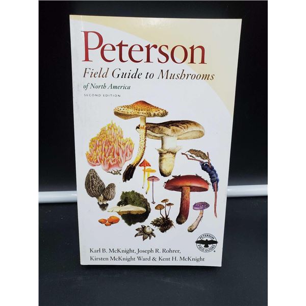 Peterson Field Guide to Mushrooms Book