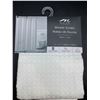 Image 1 : Moda Shower Curtain (71in x 71in)