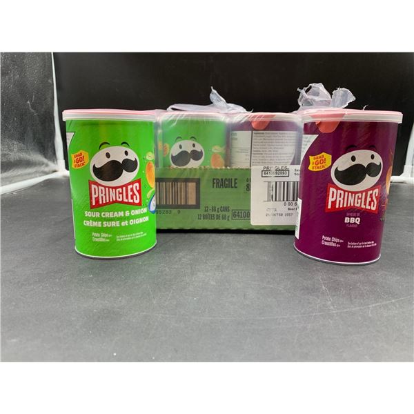 Assorted Pack of Pringles- Sour Cream & Onion, BBQ (12 x 68g)