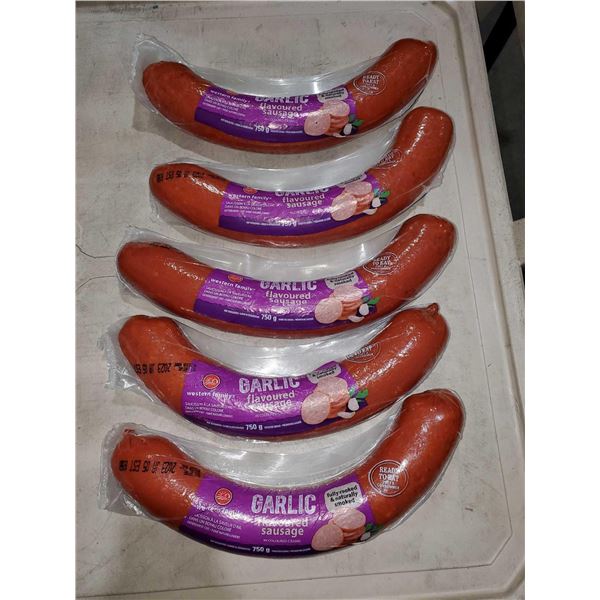 Western Family Fully Cooked Garlic Flavored Sausage 5x750g