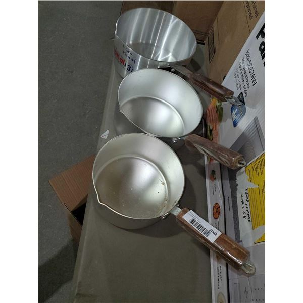 NEW lot of 3 Pots  National Cookware Brand