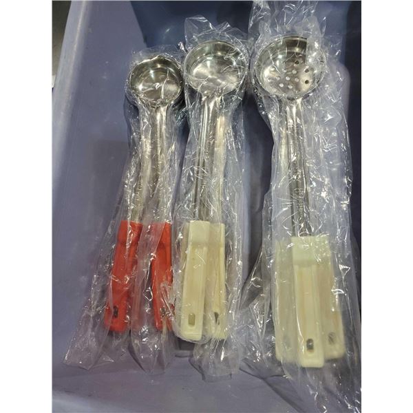 Lot of 9 NEW Portion Servers 3 sizes