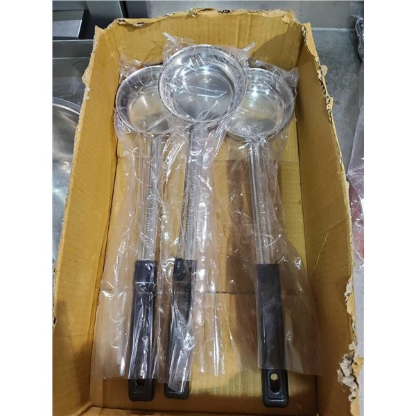 NEW lot of 3 Portion Servers 177ml