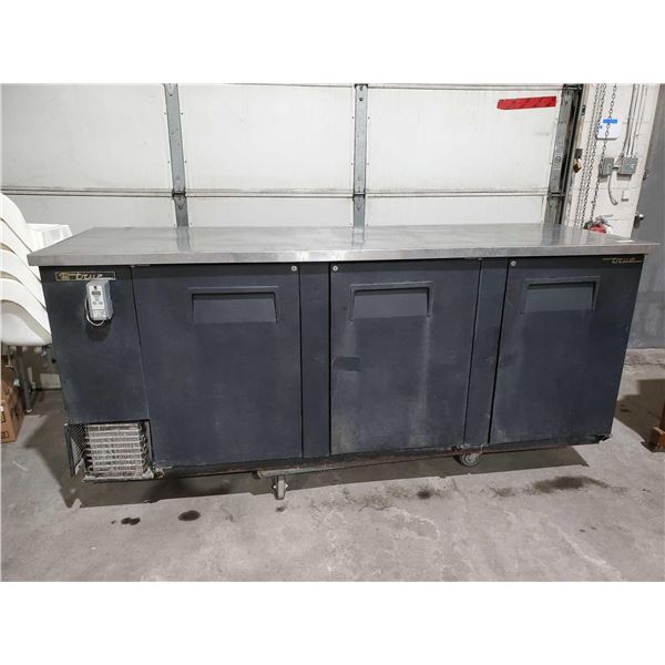 True TModel TBB-4PT riple Door Stainless Top Reach Through Bar Cooler