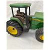 Image 8 : John Deere 8270 Tractor Die Cast with plastic trailer