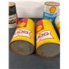 Image 9 : Shell Oil Cans