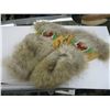Image 1 : LG. SET OF BEADED MITTS W/FUR