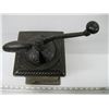 Image 2 : LG. ANTIQUE COFFEE GRINDER