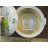 Image 2 : BELLEEK SHAMROCK COVERED BUTTER TUB, 3RD MARK, W/LID