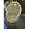 Image 1 : KIDs WICKER CHAIR