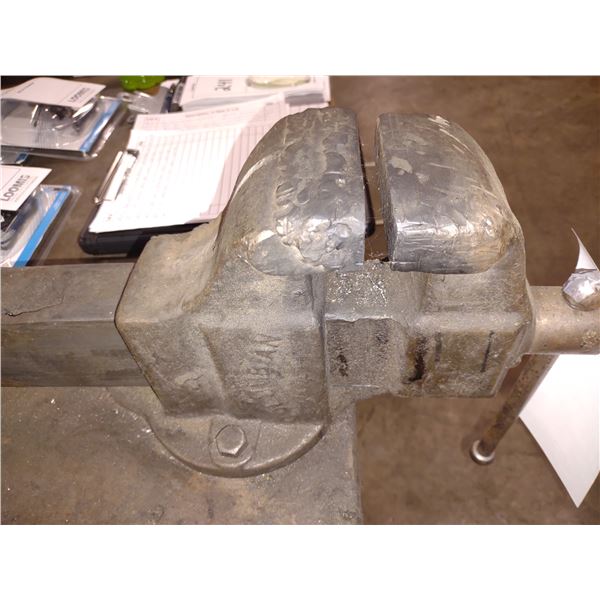 COLUMBIA STEEL VISE