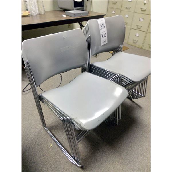 HARD PLASTIC CHAIRS W/ METAL LEGS (X15)