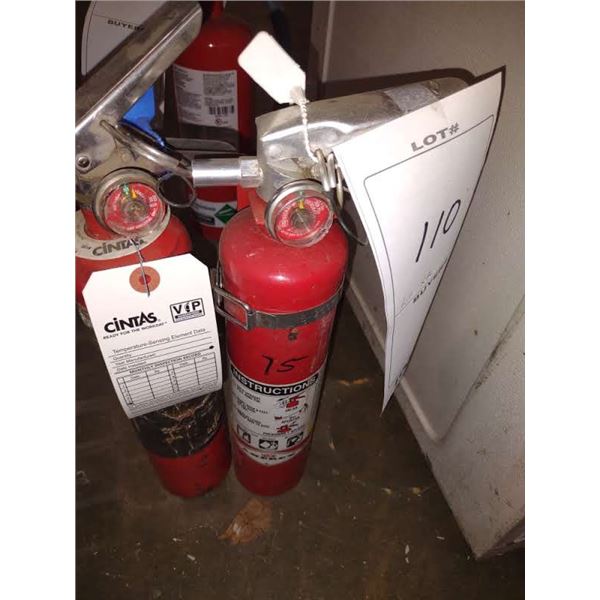 SMALL FIRE EXTINGUISHERS (X2)