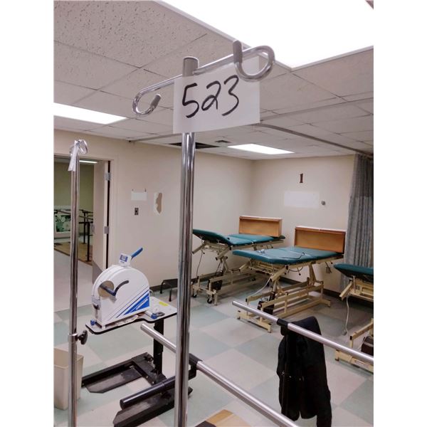 ROLLING IV BAG HOLDER