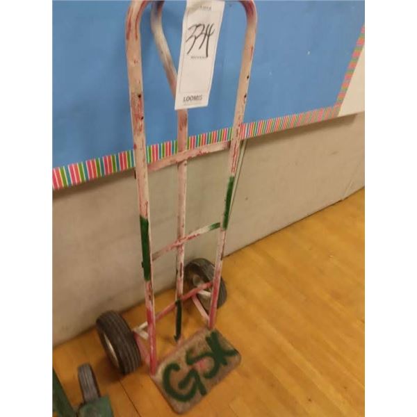 HAND TRUCK