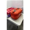 Image 2 : LOCK BOXES AND BOAT GAS TANK