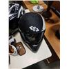 Image 8 : 3 MOTORCYCLE HELMETS AND 4 PAIRS OF GOGGLES