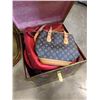 Image 2 : BRASS TRUNK AND MIAMI CAREY MIRROR AND PURSES