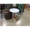 Image 2 : LEATHER LOOK STORAGE OTTOMAN AND STONE TOP PEDESTAL TABLE