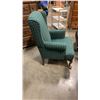 Image 2 : GREEN WINGBACK CHAIR