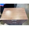 Image 8 : EXECUTIVE DESK AND MATCHING 2 DRAWER LATERAL FILING CABINET