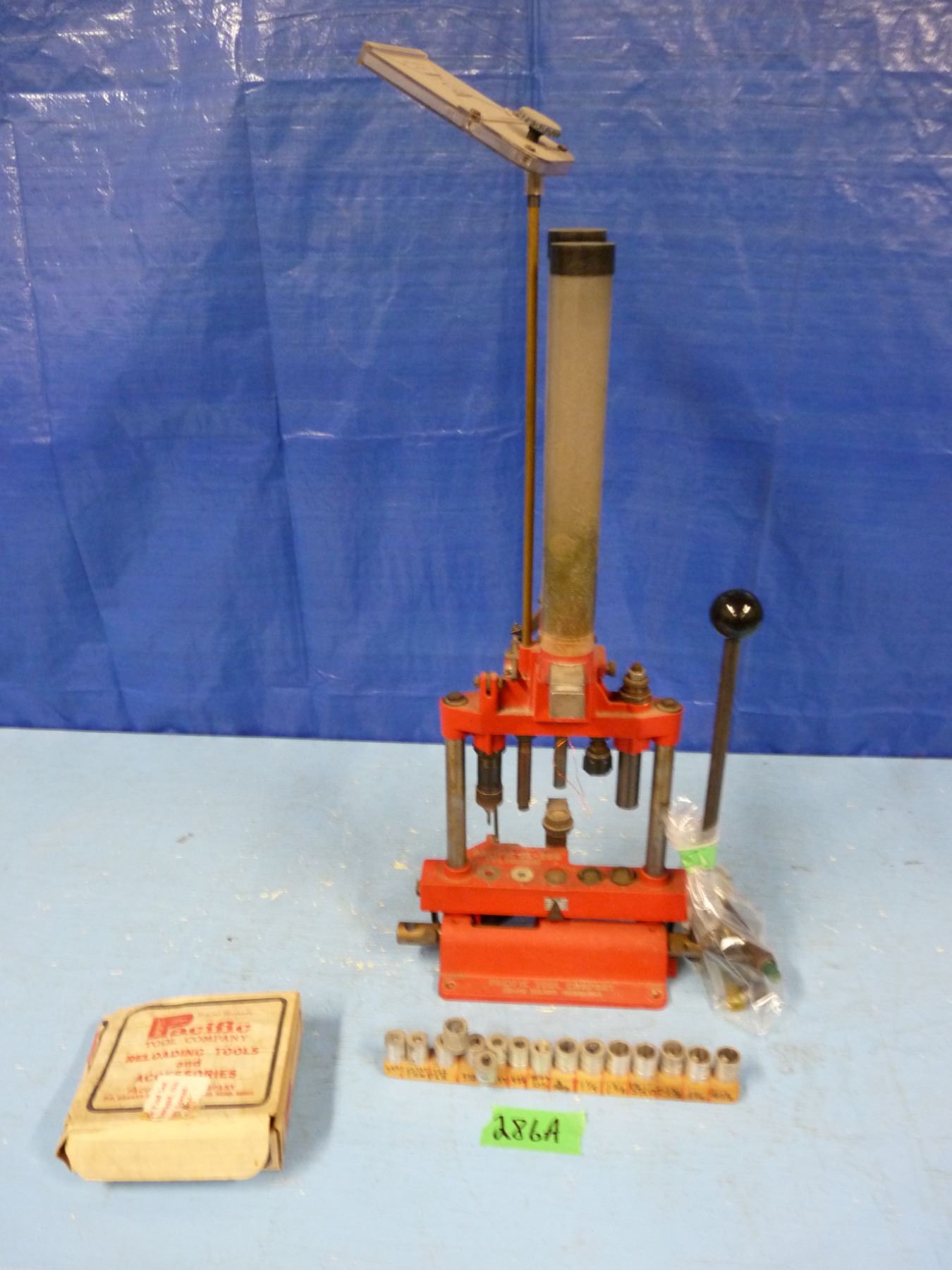 Pacific DL 266 shotgun shell reloading press