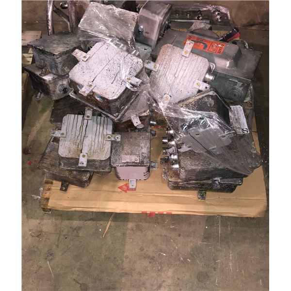"Snowpiercer" - Pallet full of assorted train components