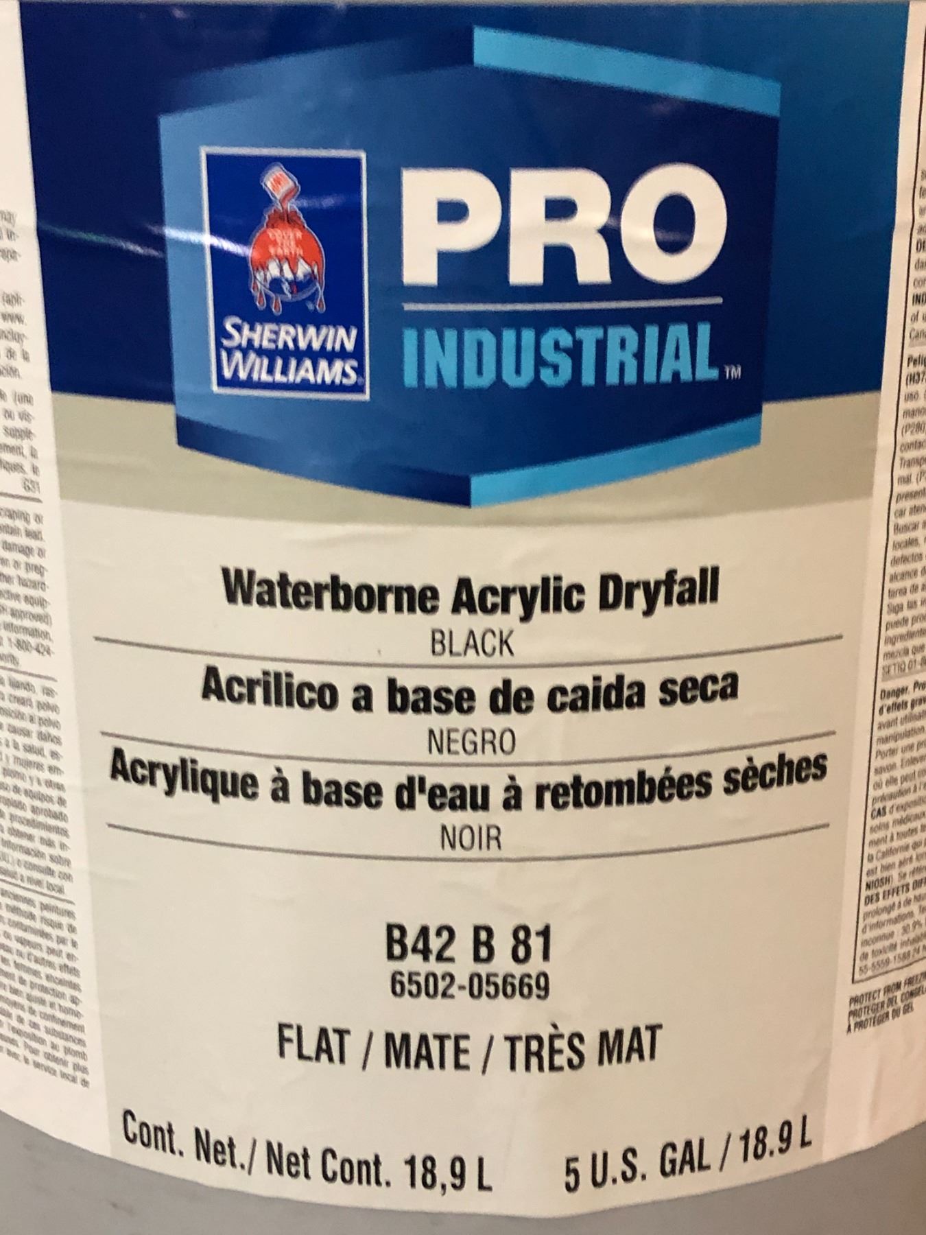 Large group of assorted Sherwin Williams acrylic paint buckets (new