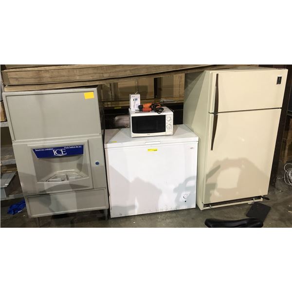 Large group of appliances - includes Koolatron chest freezer/ General Electric refrigerator/ Teco mi