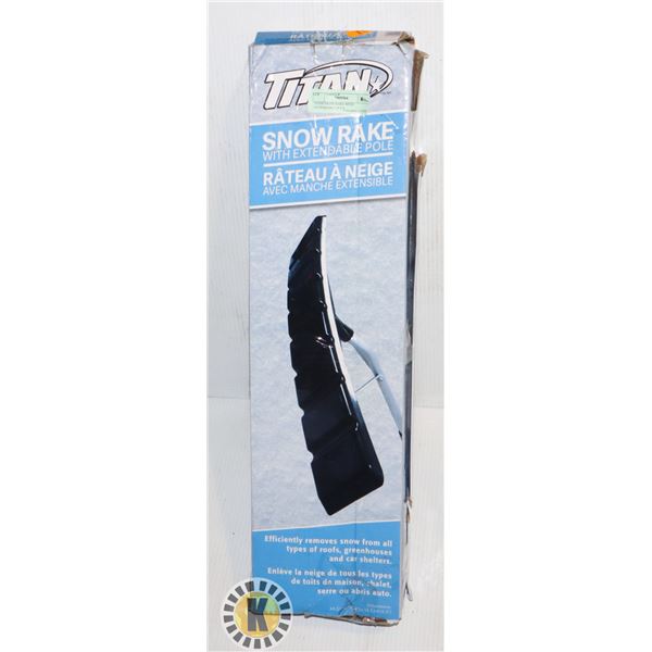TITAN SNOW RAKE WITH EXTENDABLE POLE