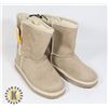 Image 1 : NEW GIRL'S SIZE 11 LINED UGG TYPE BOOT