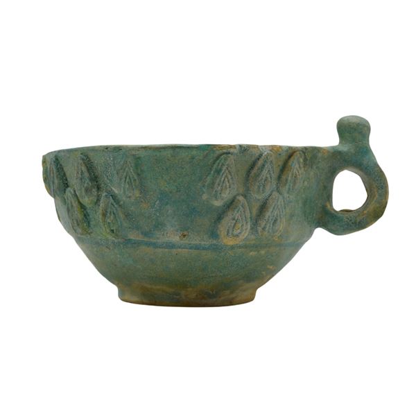 EARLY ISLAMIC MOULDED POTTERY CUP MESOPOTAMIA 9TH CENTURY