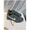 Image 1 : Nike size 6