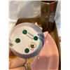 Image 2 : Cherish pottery, Calf. Pottery and other collectibles
