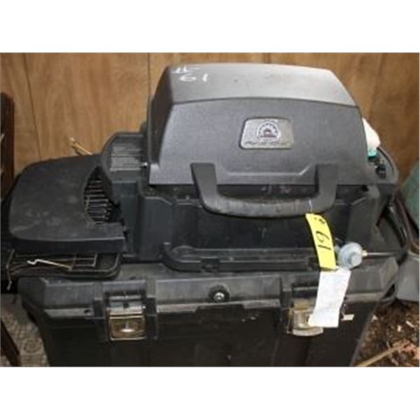 PORTABLE CHIEF BBQ C/W BLACK STORAGE BOX