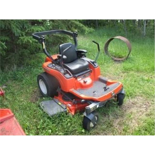 KUBOTA ZG20 ZERO TURN MOWER