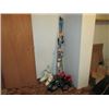 Image 1 : 1 SET OF SKIS, 2 SETS OF POLES, 3 PAIRS OF SKI BOOTS