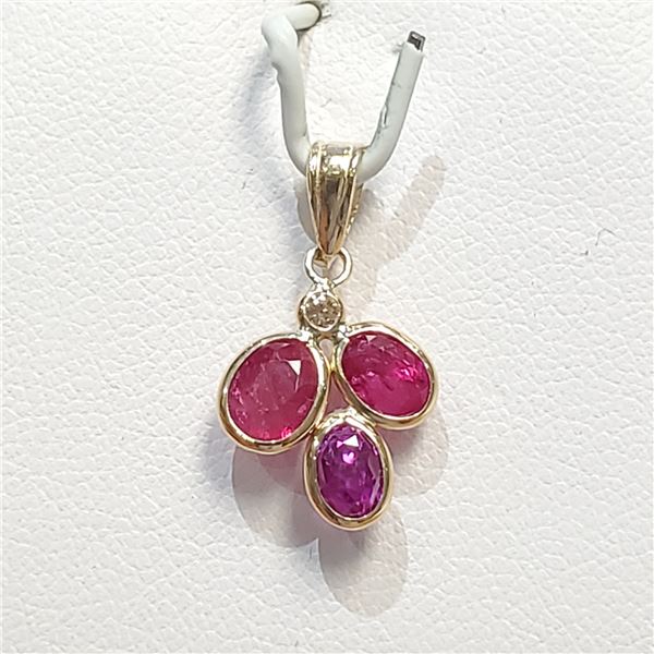 14K  RUBY(2.2CT) DIAMOND(0.04CT) PENDANT