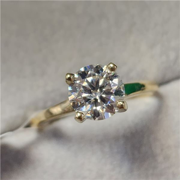 10K  MOISSANITE(1.8CT) RING SIZE 6.5