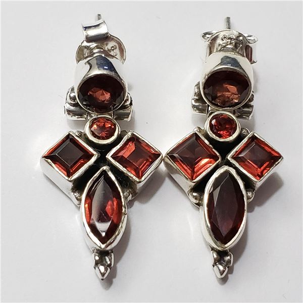 SILVER GARNET EARRINGS