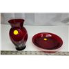 Image 3 : Set of 2, Blood red, glass low bowl & 1 Blood red glass vase.