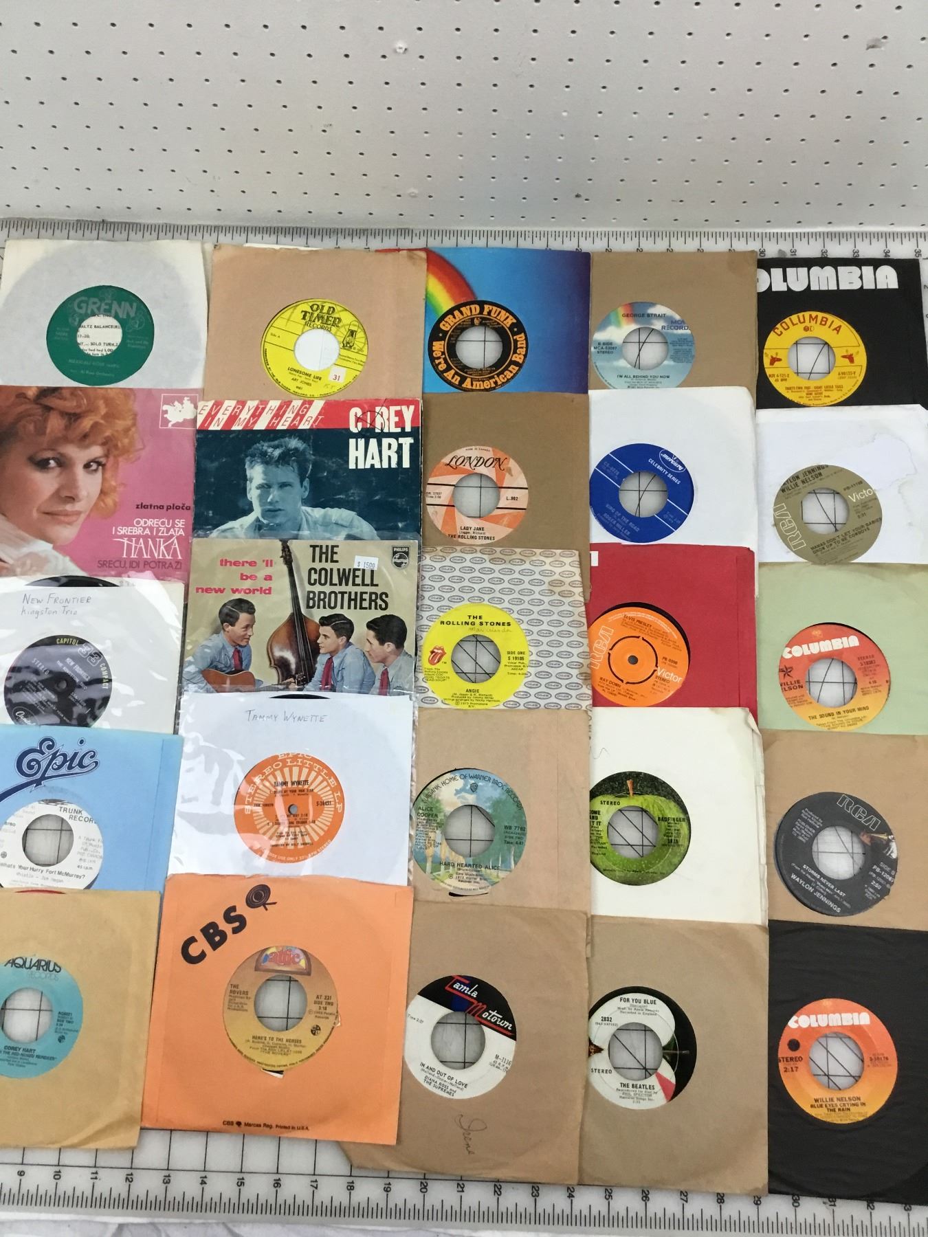 Lot Of 50 Random 45rpm Vinyl Records 40's-90's Pop-Rock- Private Press Lot Of 50 Random 45rpm Vinyl Records 40's-90's Pop-Rock- Private Press