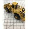 Image 2 : COLLECTIBLE DIE-CAST CATERPILLAR MODEL BY NORSCOT
